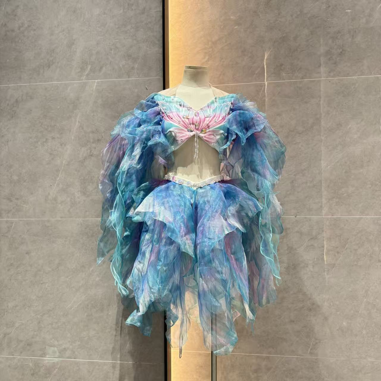 Mermaid Water Dance Skirt Prin - Aquarium & Marine Museum Kota Kinabalu recension och pris